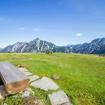 By Interhome * Weissenbach (Salzburg)
