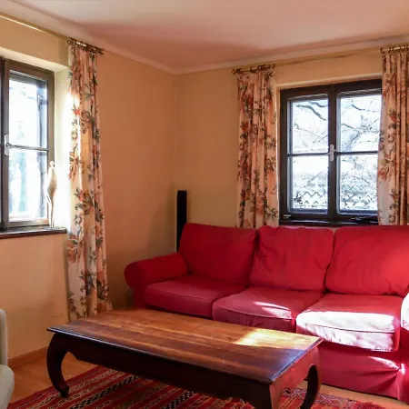 By Interhome Domek alpejski Weissenbach (Salzburg)