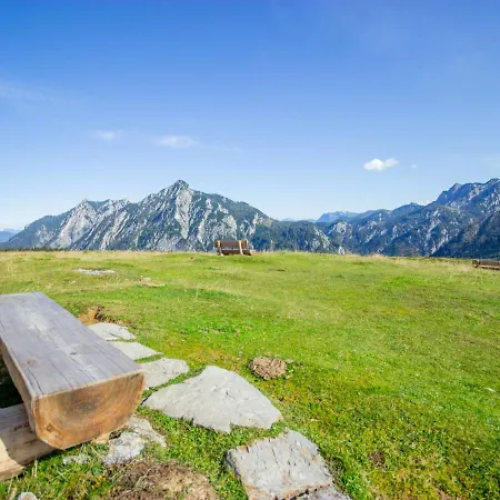 By Interhome * Weissenbach (Salzburg)